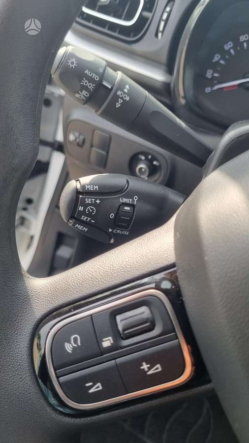 Citroen C3, 1.2 l., hatchback