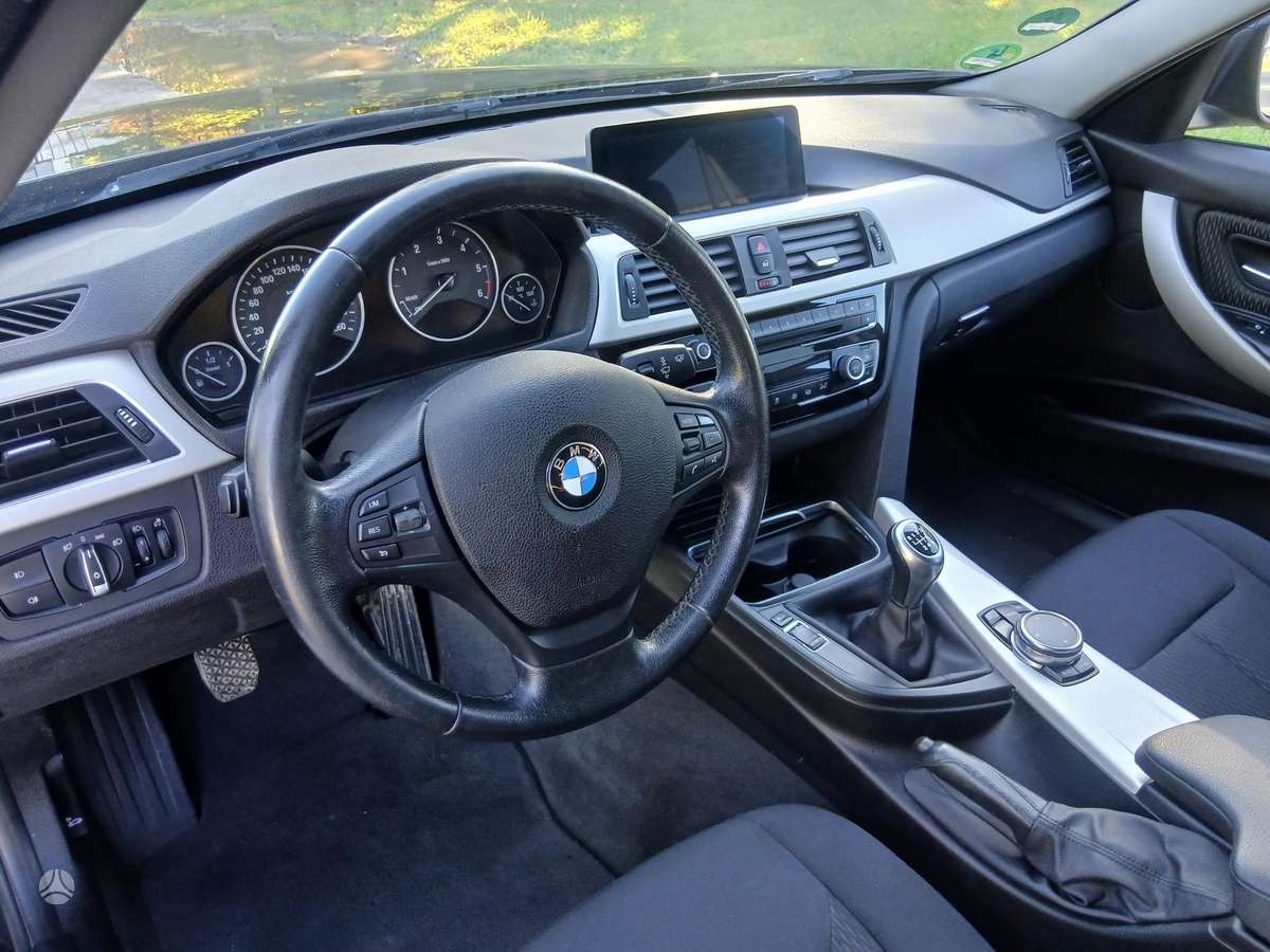 BMW 320, 2.0 l., universalas