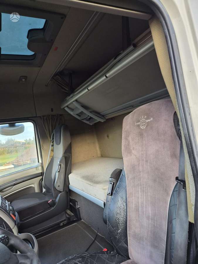 DAF XF105.460 RETARDER, double sleeper