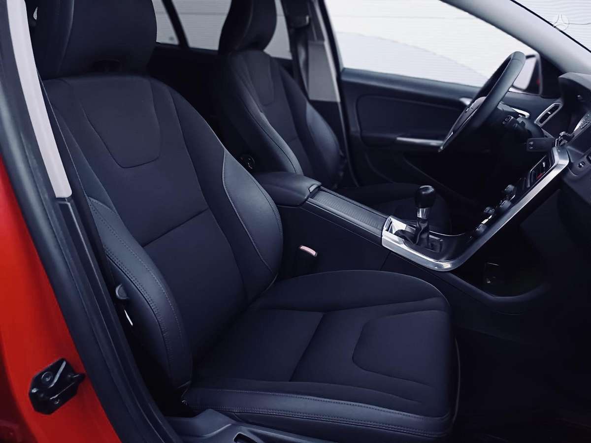 Volvo V60, 2.4 l., Универсал