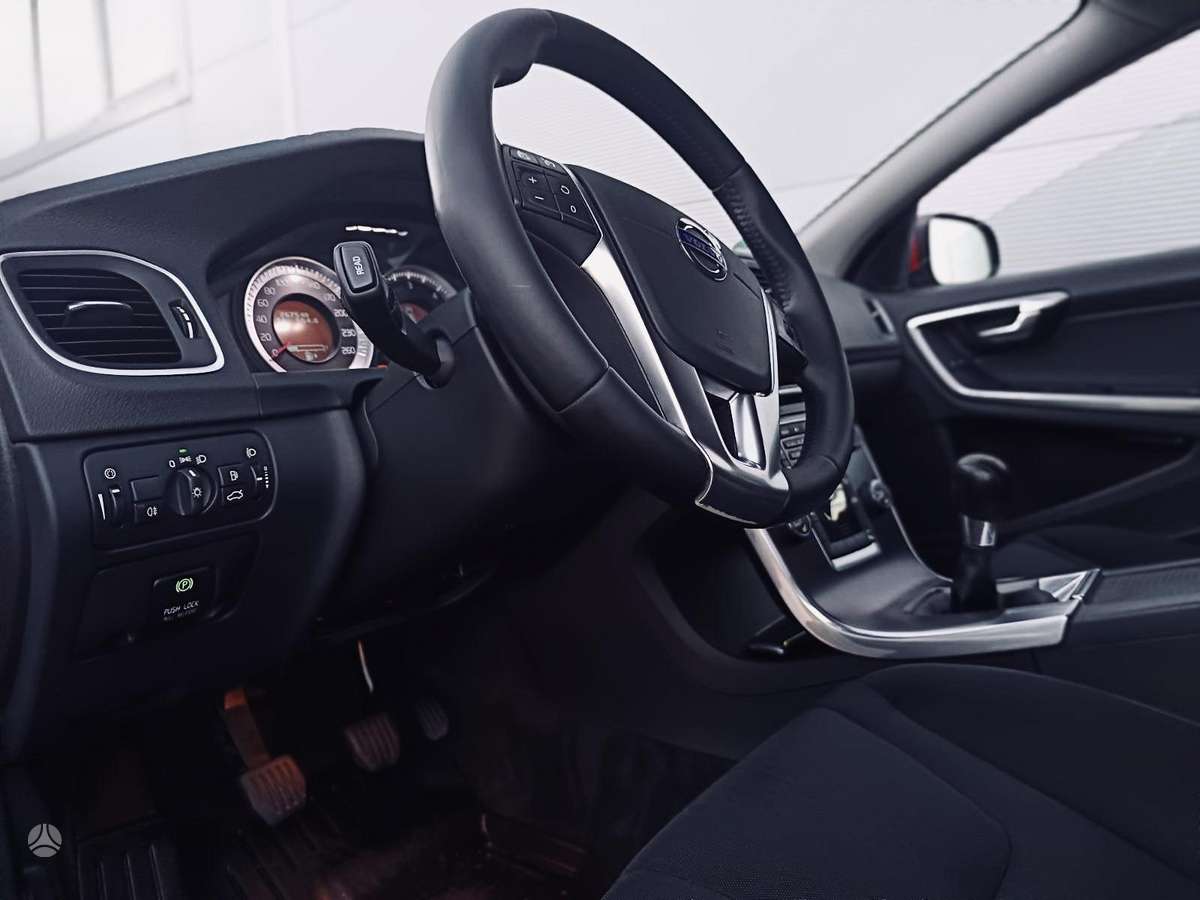 Volvo V60, 2.4 l., Универсал