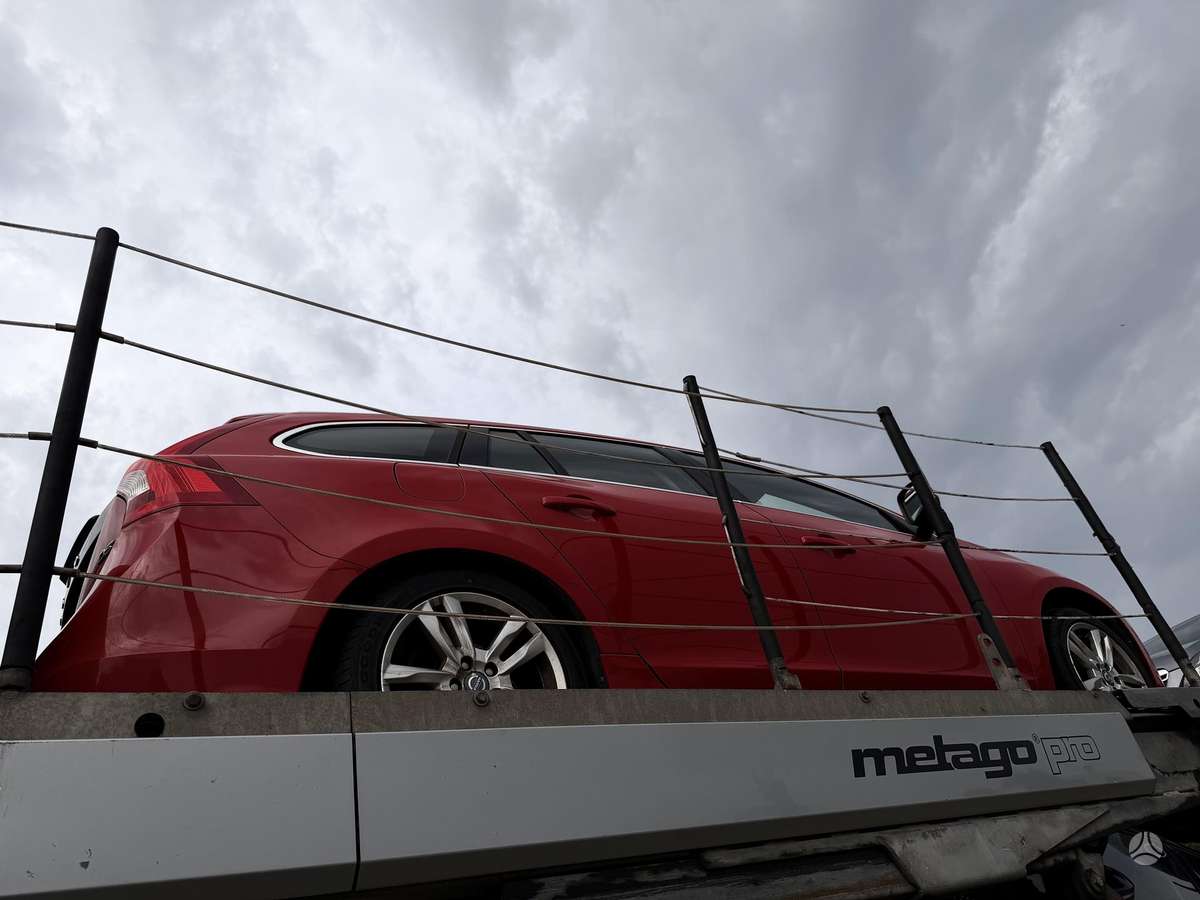 Volvo V60, 2.4 l., Универсал