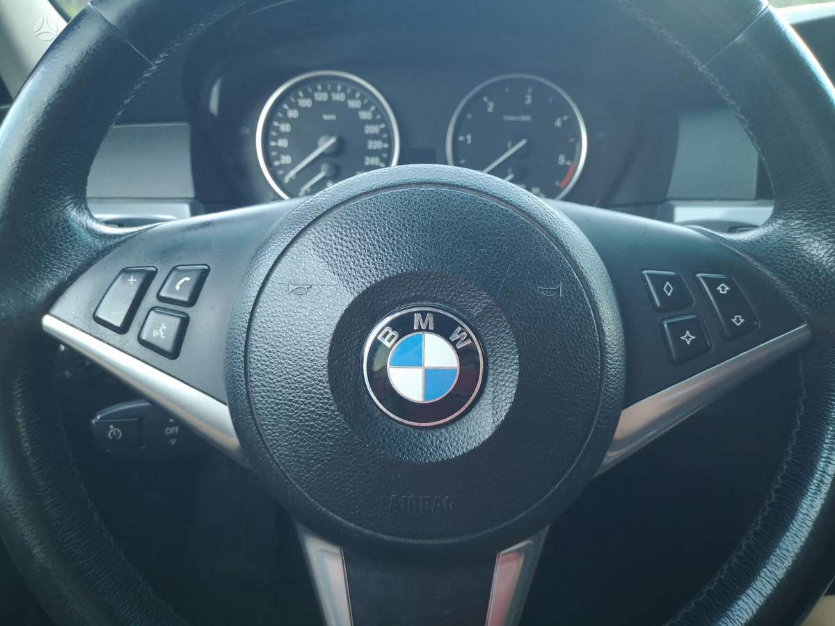 BMW 530, 3.0 l., wagon