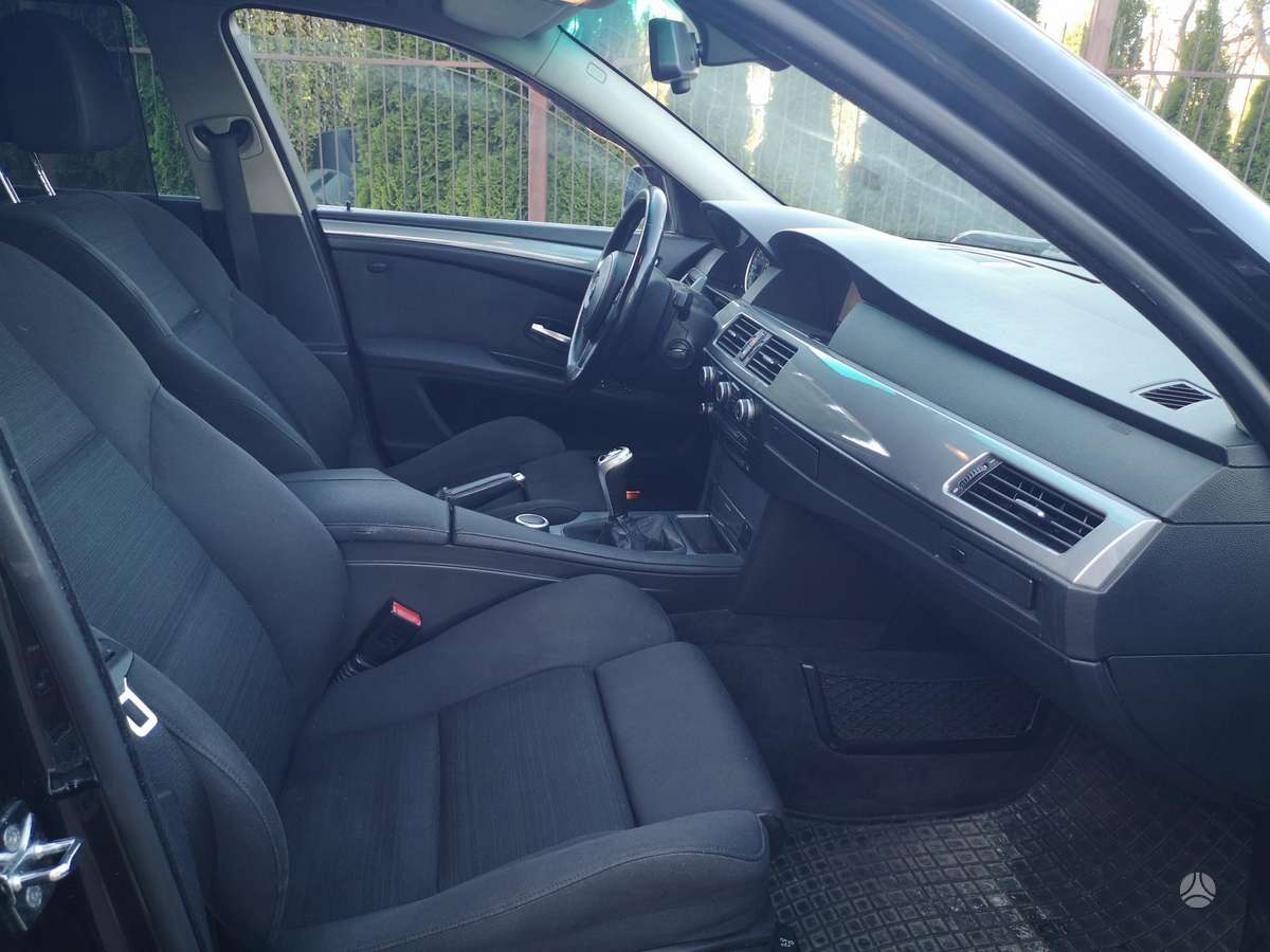 BMW 530, 3.0 l., wagon