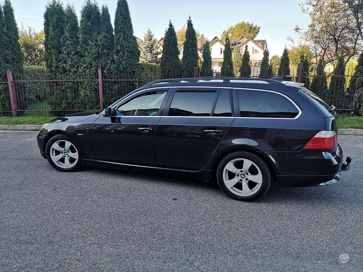 BMW 530, 3.0 l., wagon