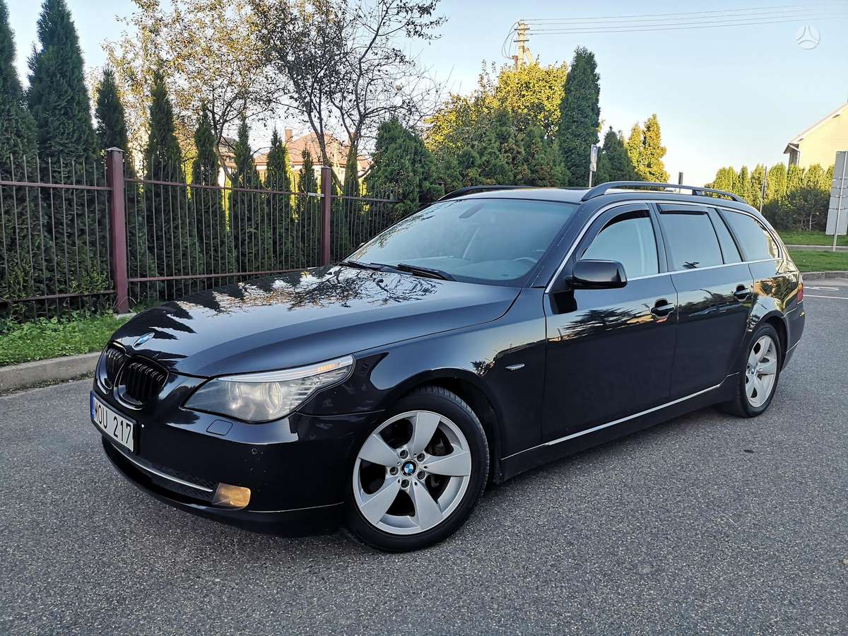 BMW 530, 3.0 l., wagon