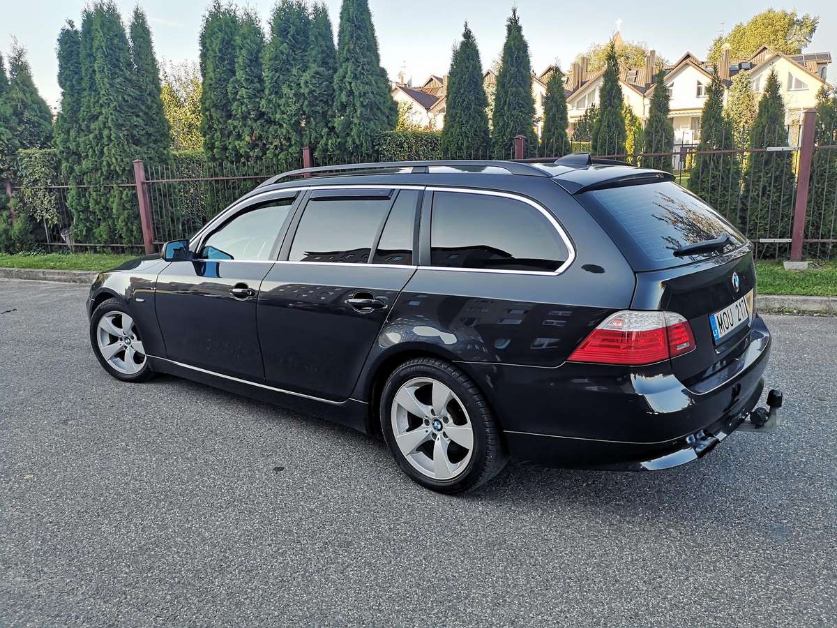 BMW 530, 3.0 l., wagon