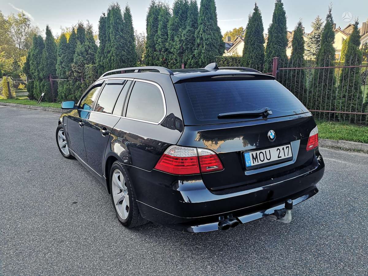 BMW 530, 3.0 l., wagon