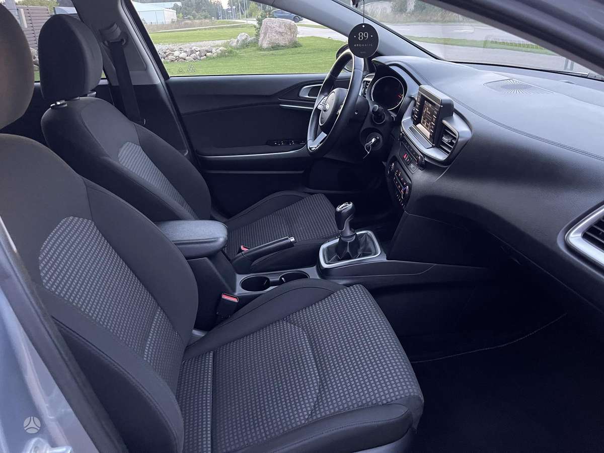 Kia Ceed, 1.6 l., Универсал