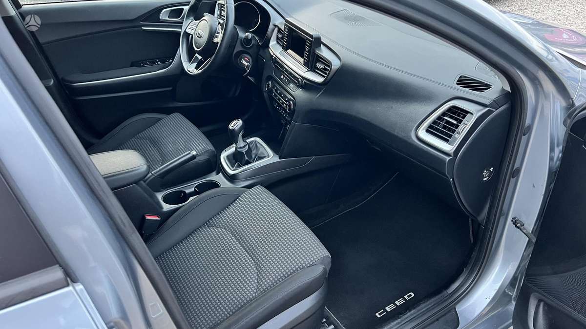 Kia Ceed, 1.6 l., Универсал