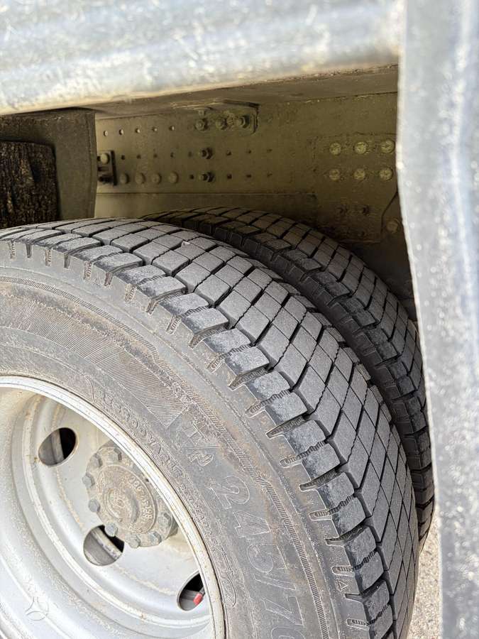 Volvo FL200, refrižerātori