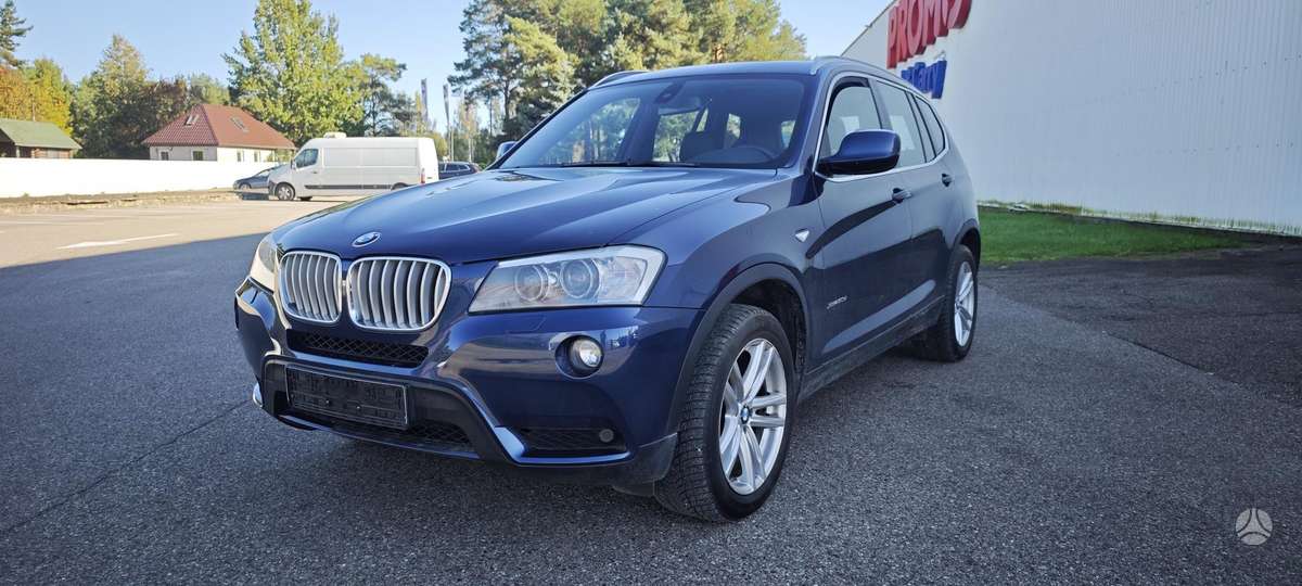 BMW X3, 3.0 l., off-road / crossover