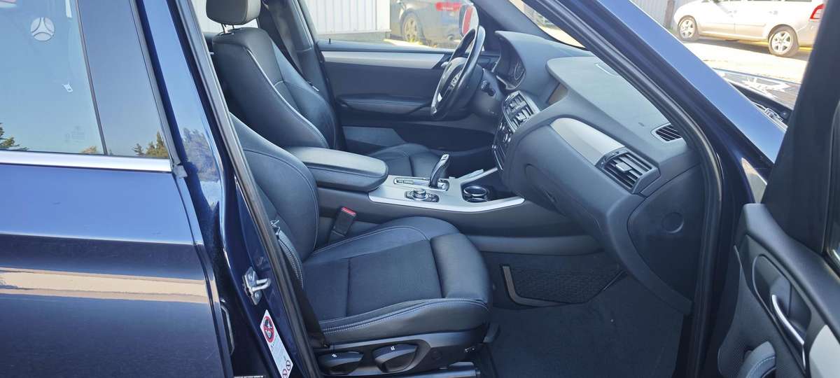 BMW X3, 3.0 l., off-road / crossover