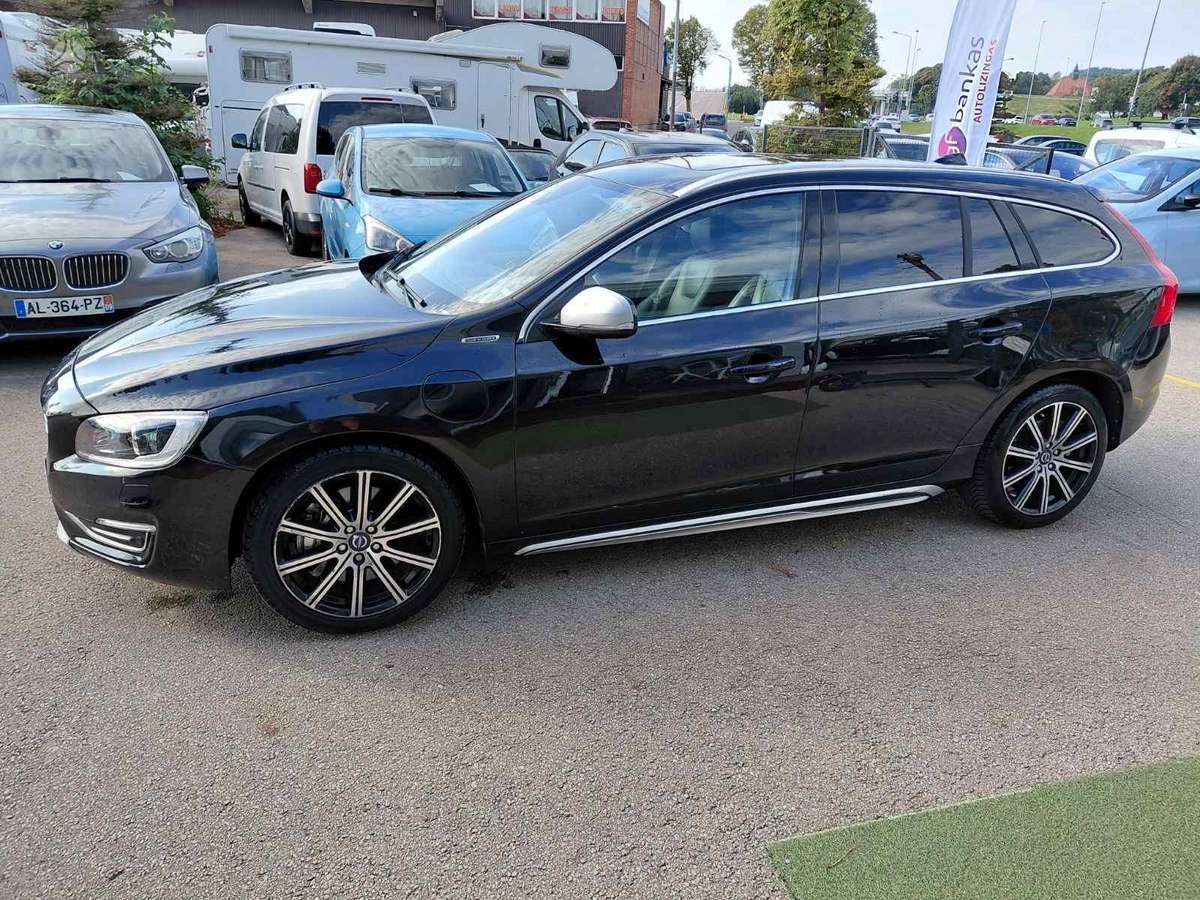 Volvo V60, 2.4 l., Универсал
