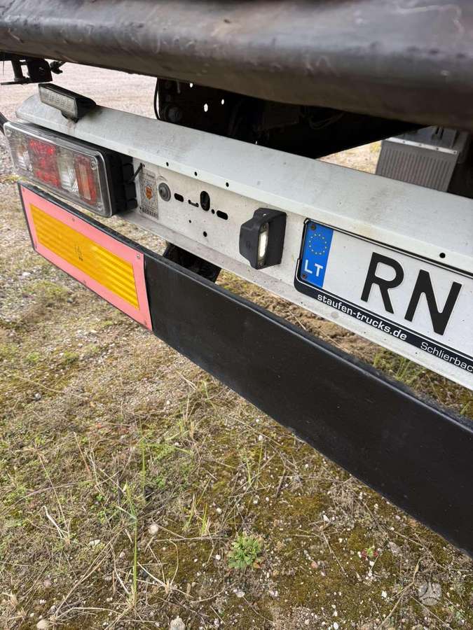 Krone, curtain / tarpaulin