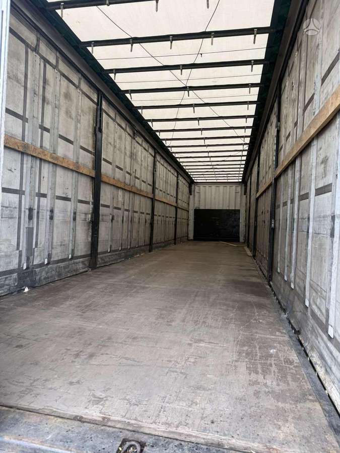 Krone, curtain / tarpaulin