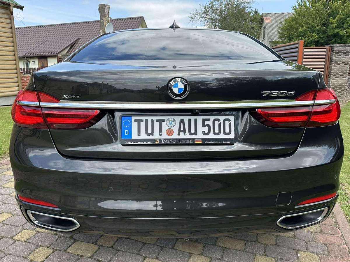 BMW 730, 3.0 l., Седан