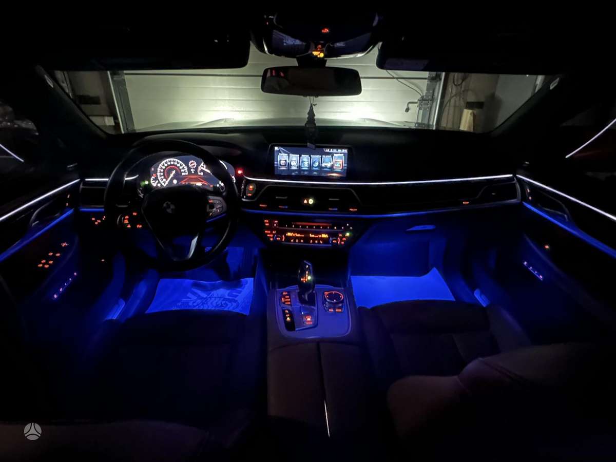 BMW 730, 3.0 l., Седан