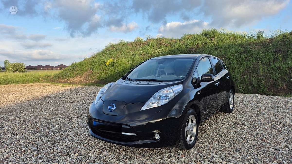 Nissan Leaf, 24 kWh, hatchback