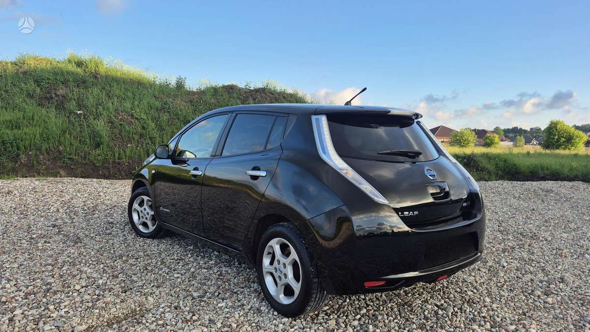Nissan Leaf, 24 kWh, hatchback