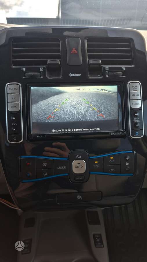 Nissan Leaf, 24 kWh, hatchback