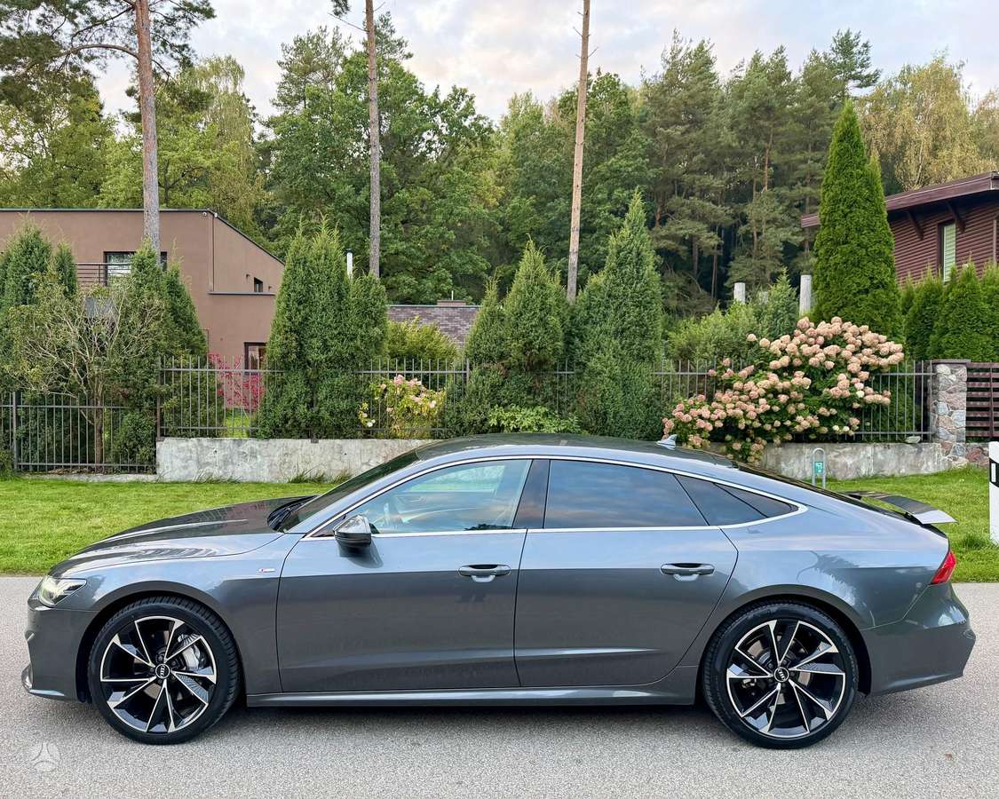 Audi A7, 3.0 l., Седан