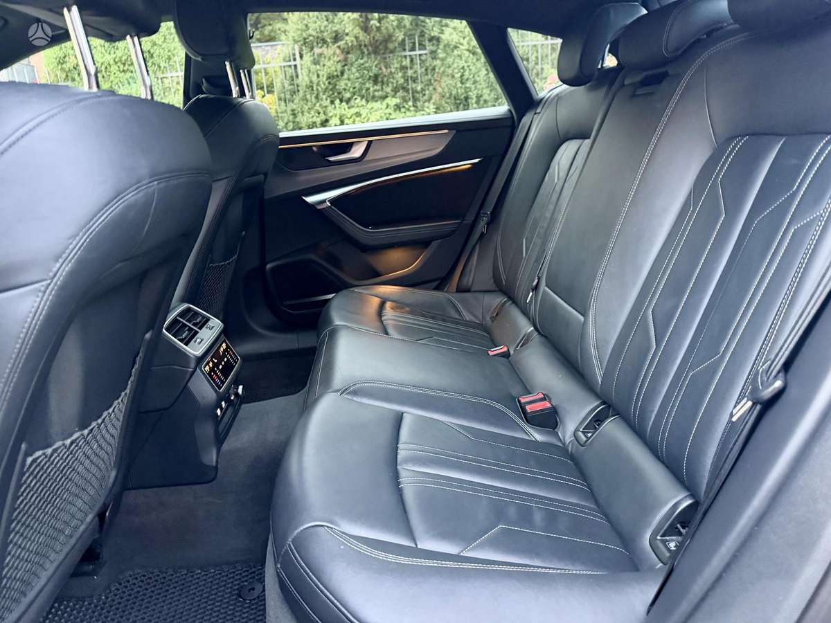 Audi A7, 3.0 l., Седан