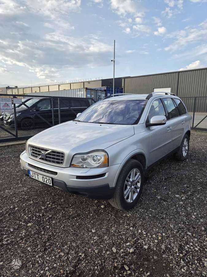 Volvo XC90 2007 — rear view