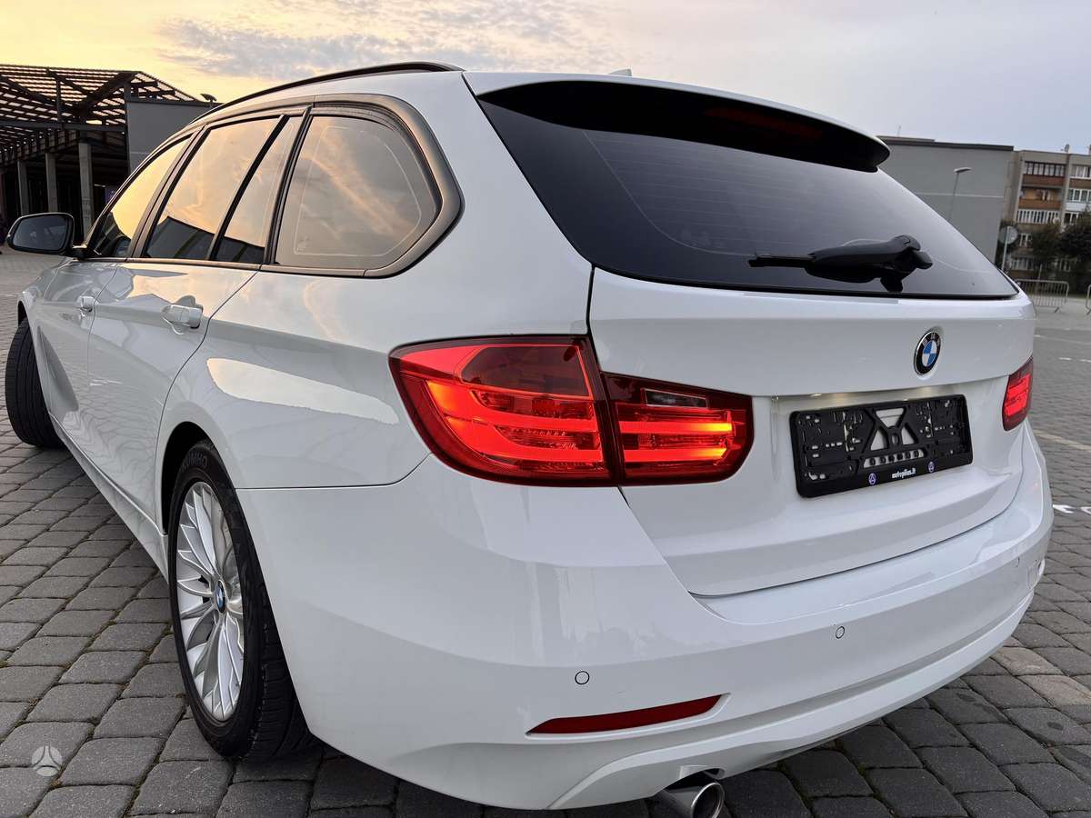 BMW 320, 2.0 l., universalas