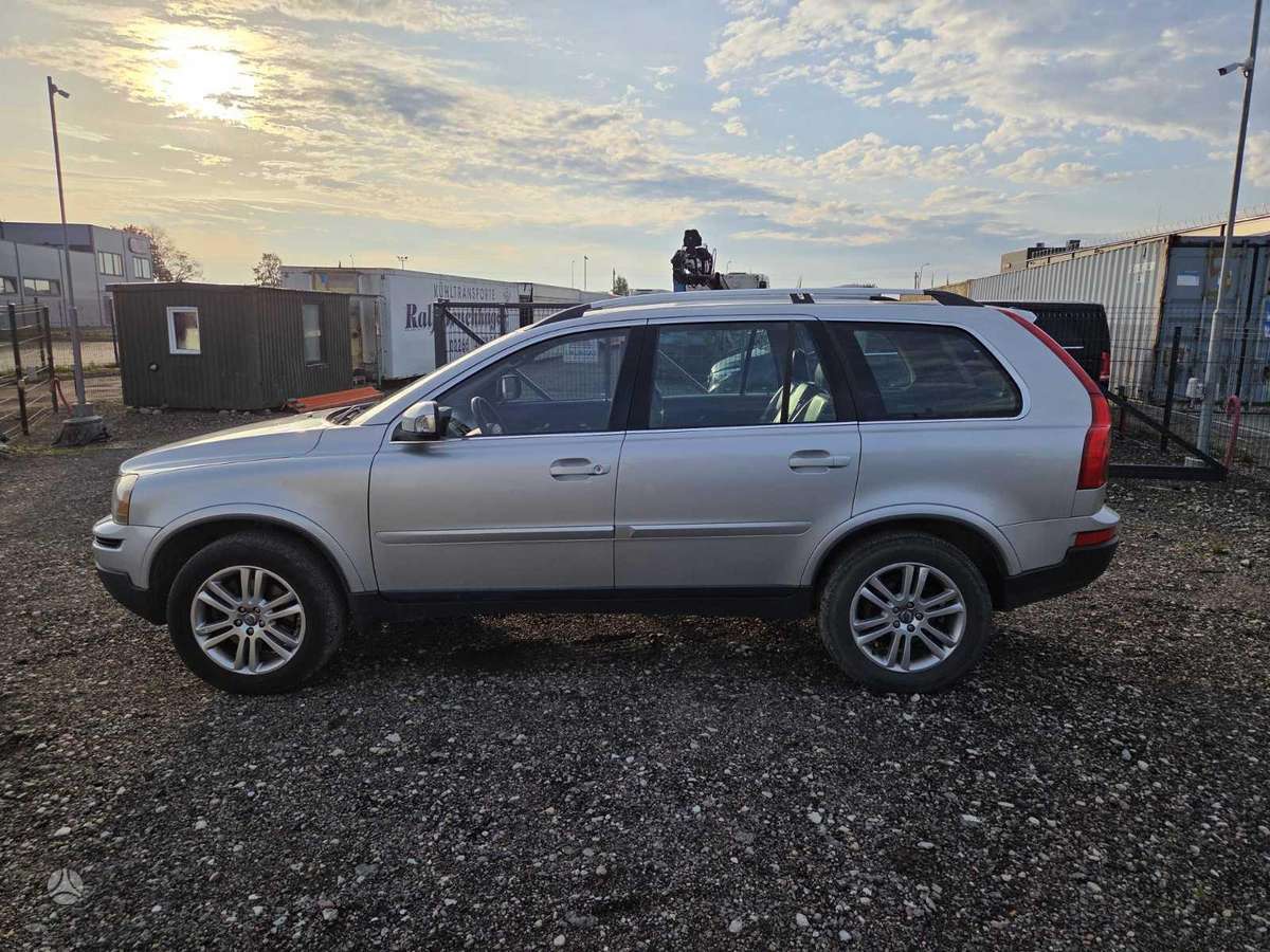 Volvo XC90 2007 — photo 8