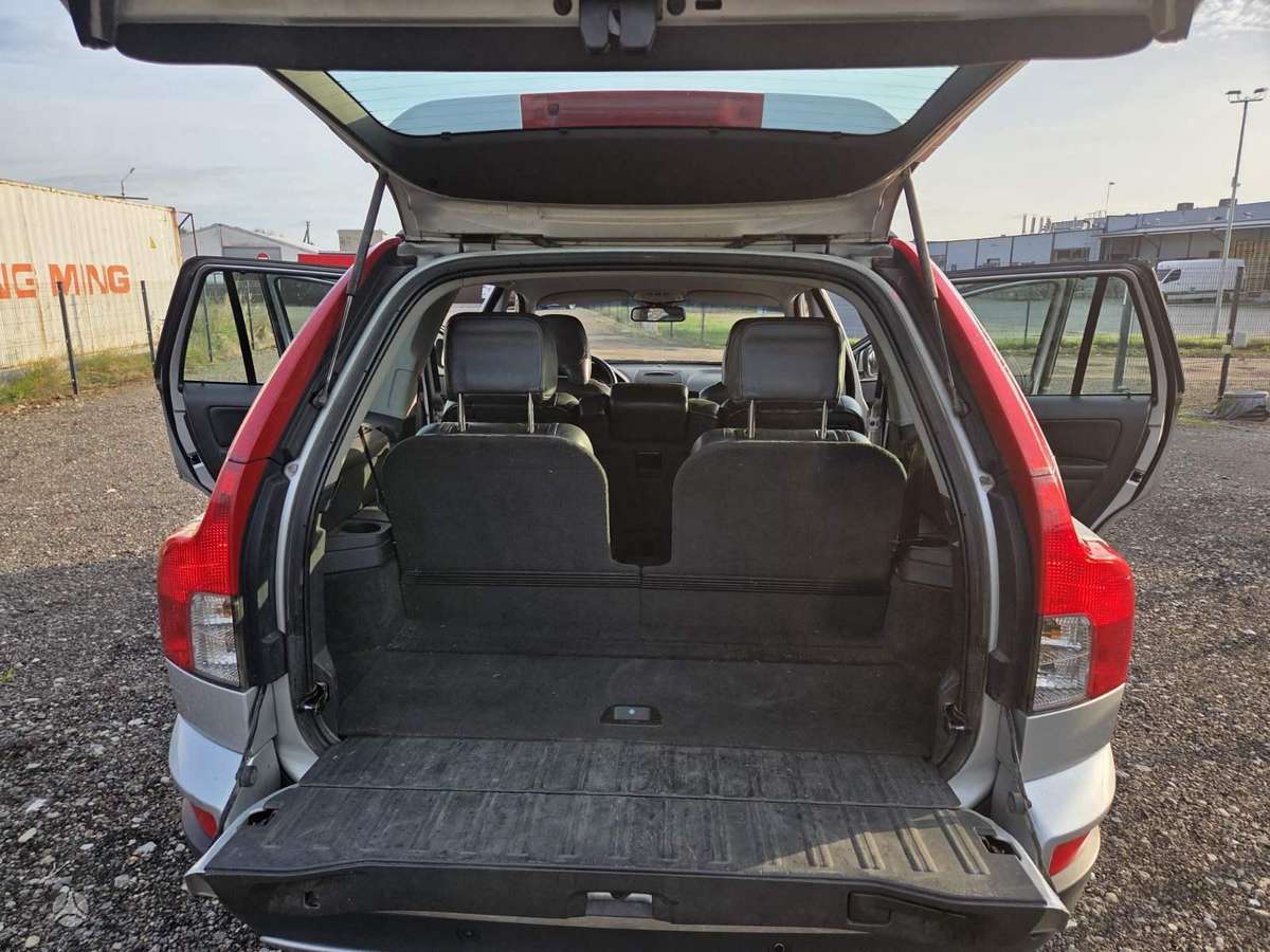 Volvo XC90 2007 — photo 9