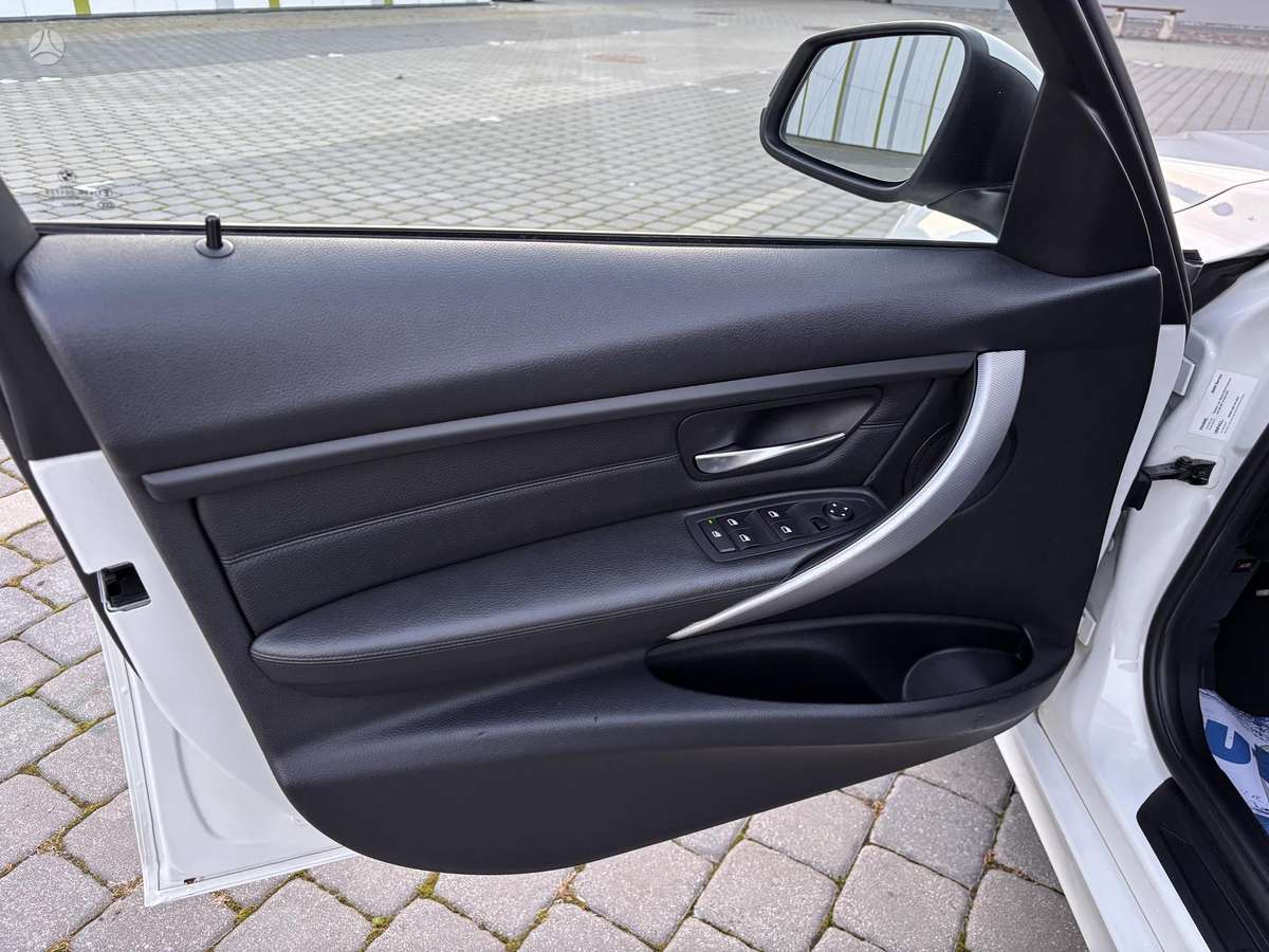 BMW 320, 2.0 l., Универсал
