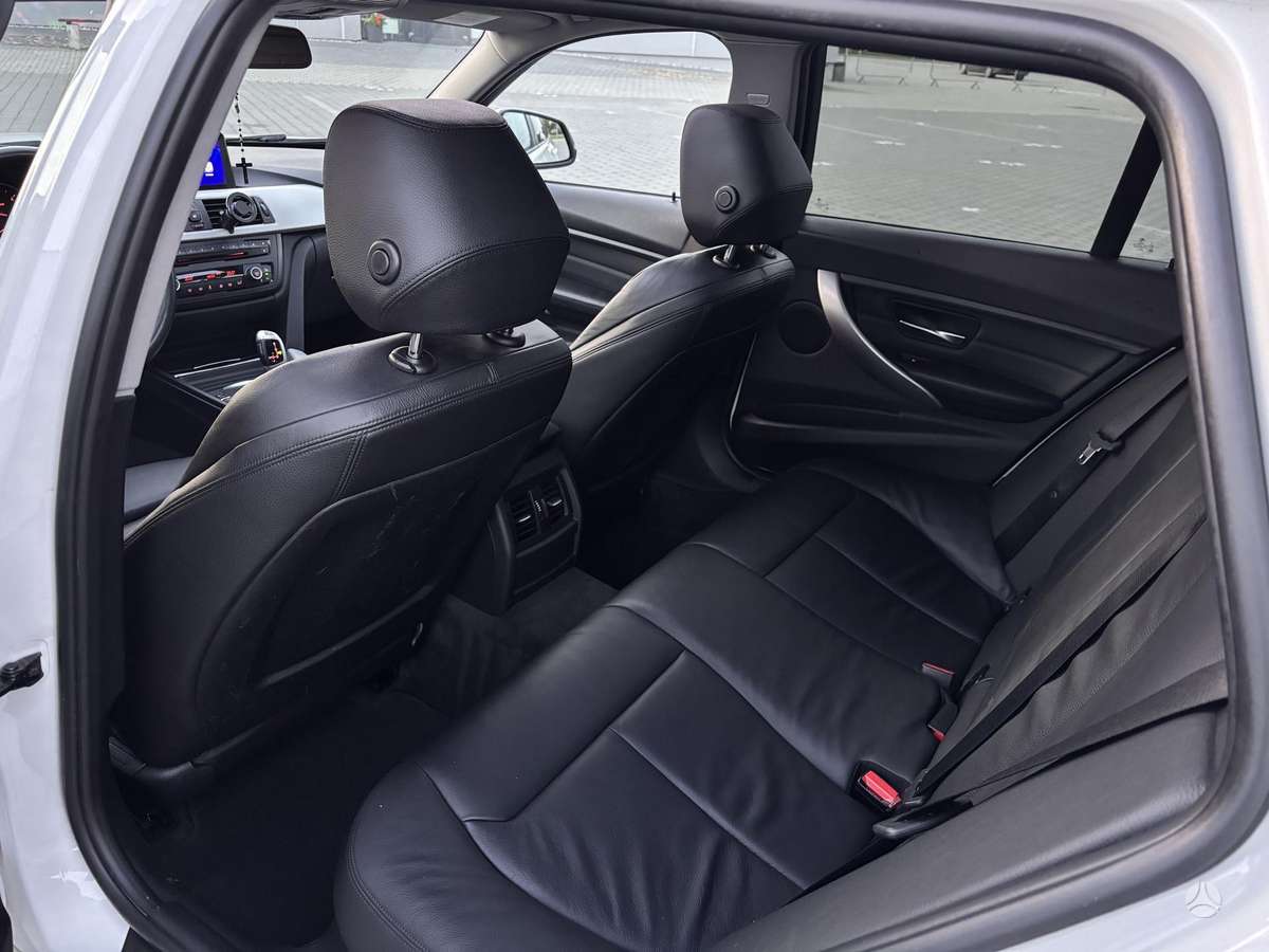 BMW 320, 2.0 l., universalas