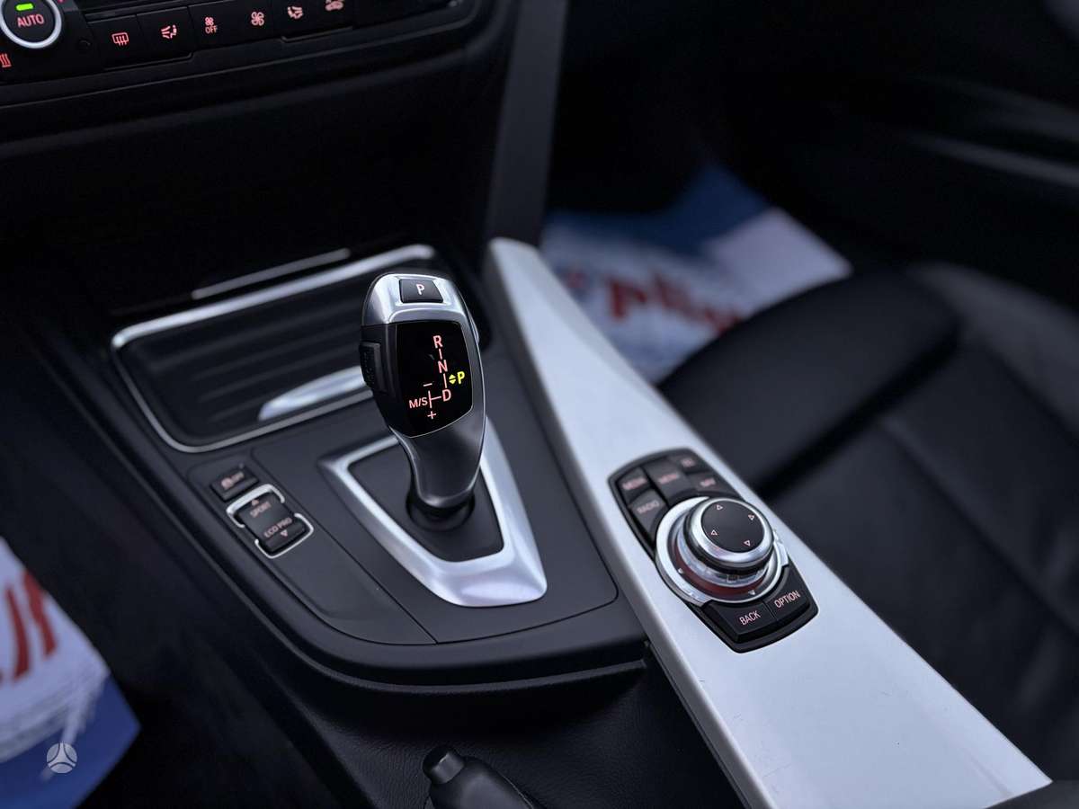 BMW 320, 2.0 l., universalas