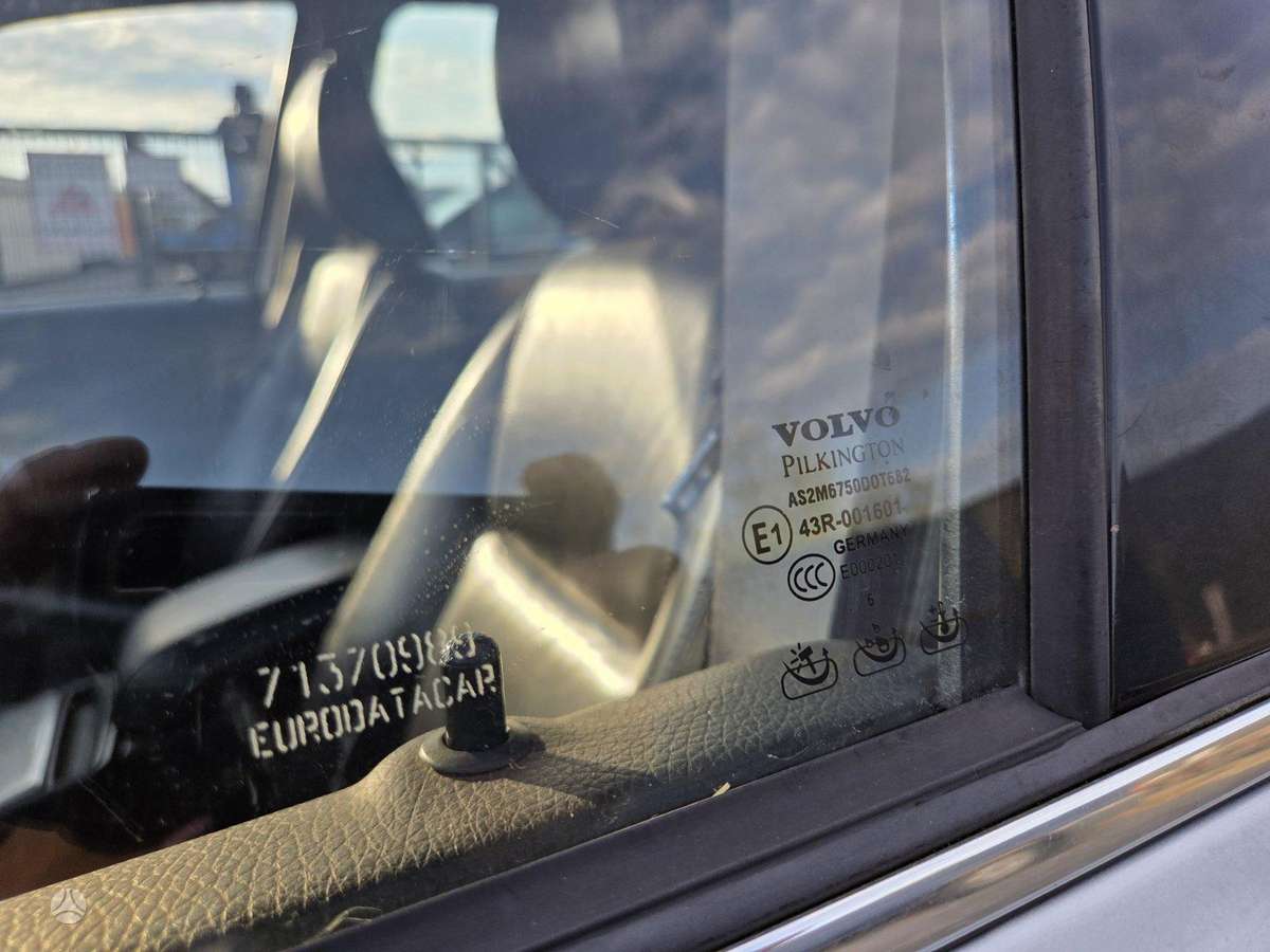 Volvo XC90 2007 — photo 12