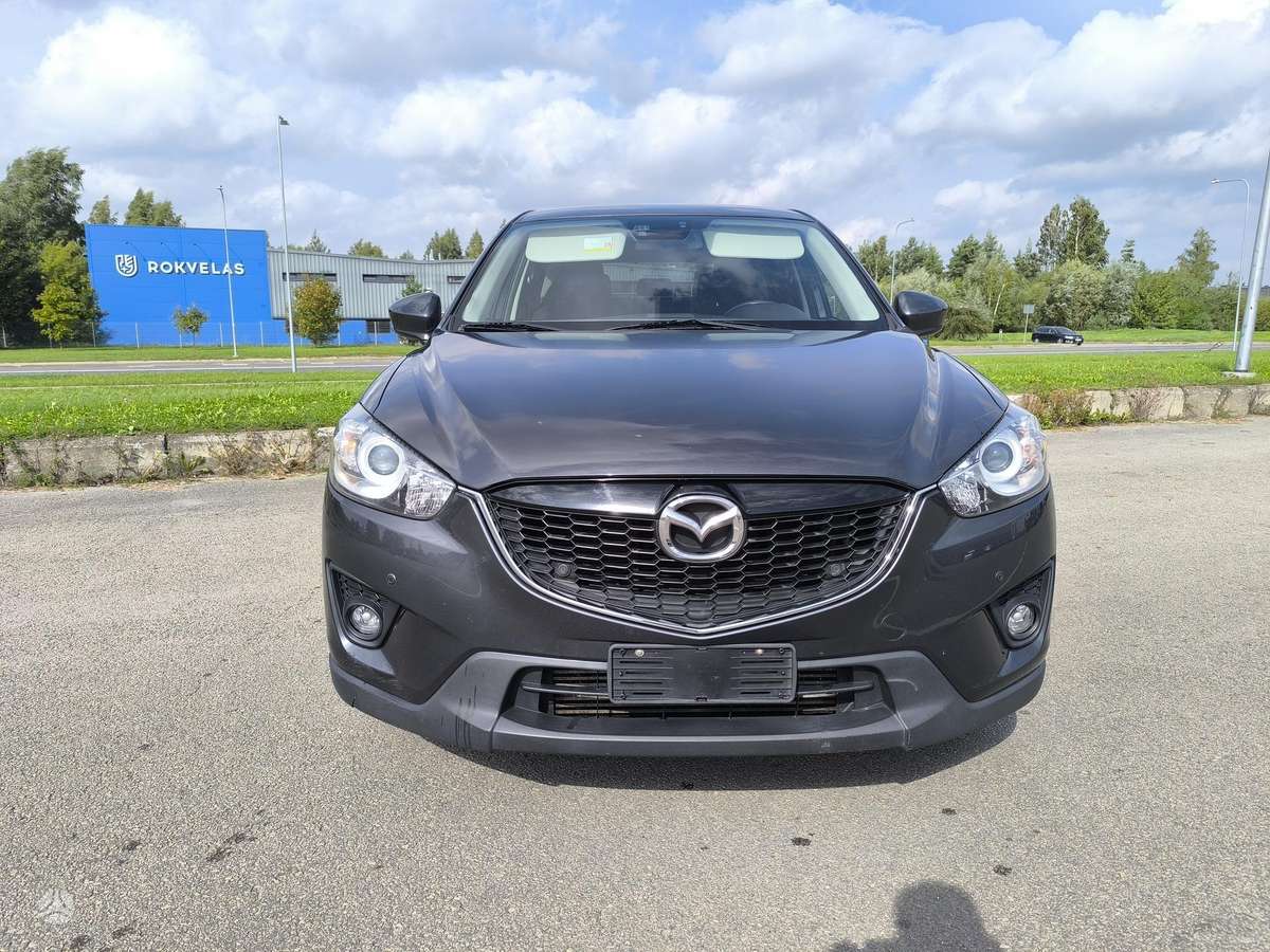 Mazda CX-5, 2.2 l., off-road / crossover