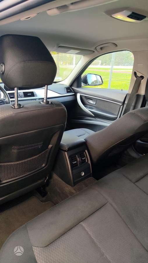 BMW 320, 2.0 l., wagon