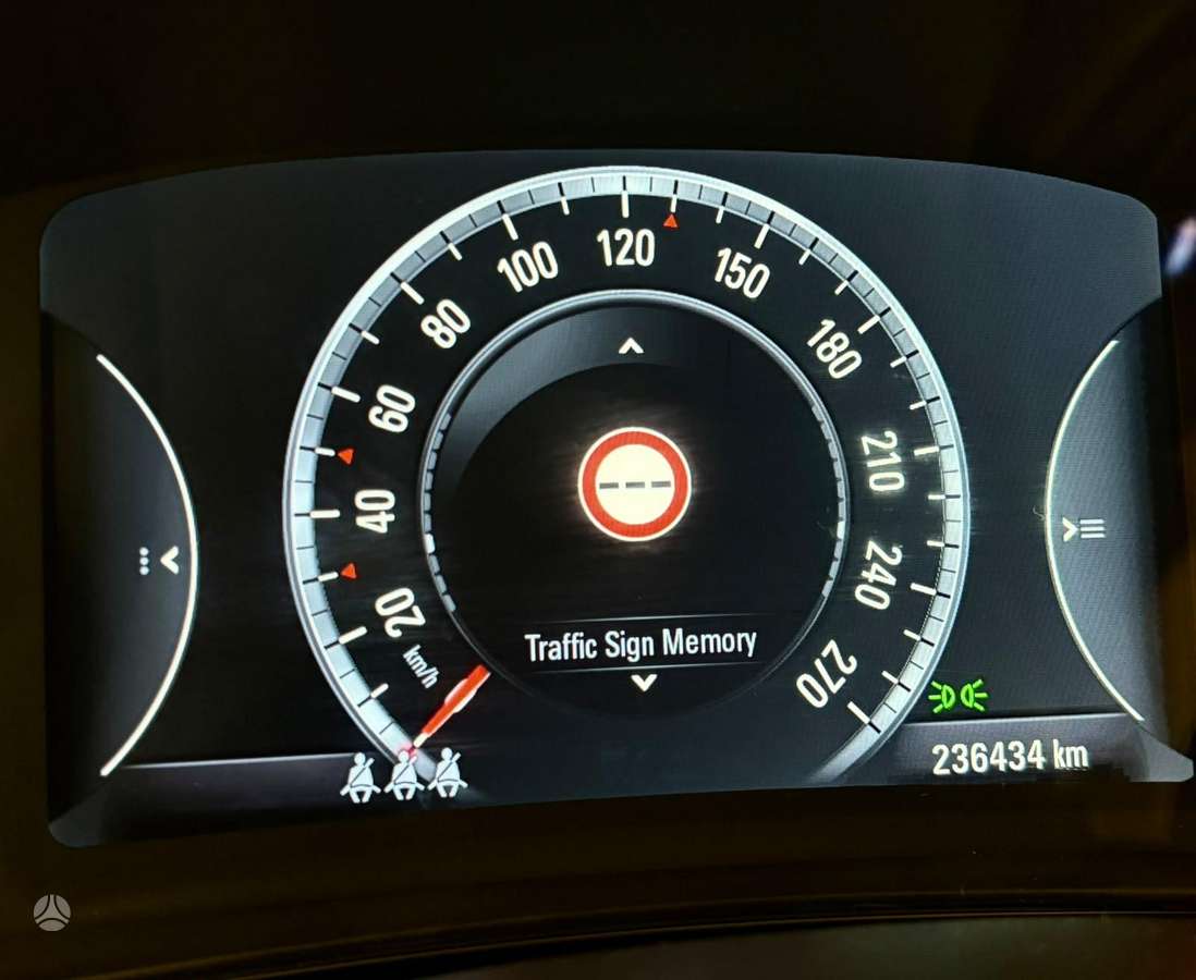 Opel Insignia, 2.0 l., wagon