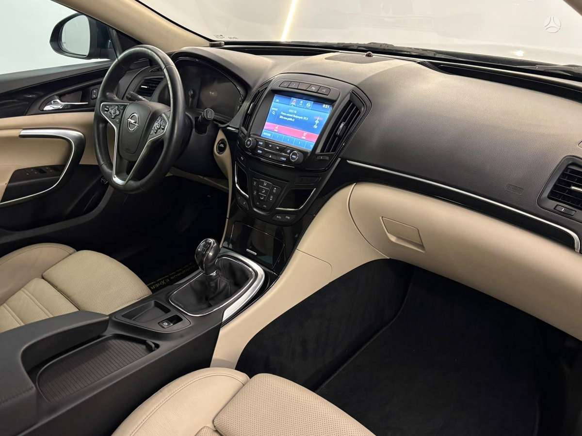 Opel Insignia, 2.0 l., wagon