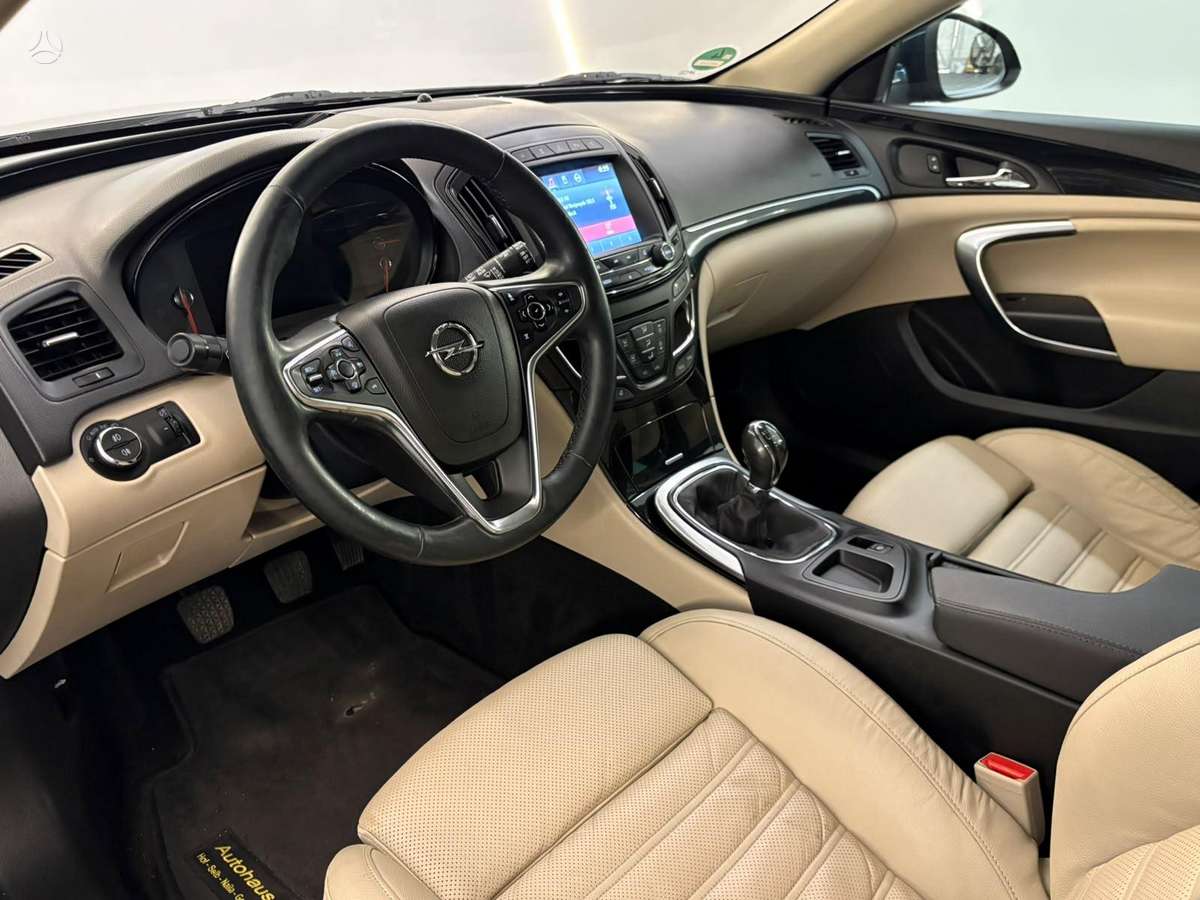 Opel Insignia, 2.0 l., Универсал