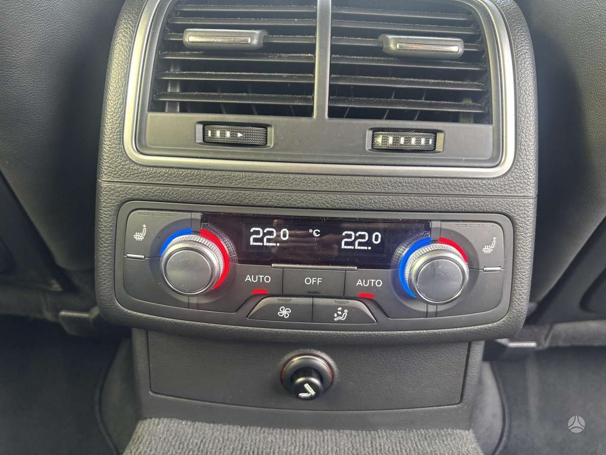 Audi A6, 3.0 l., universalas