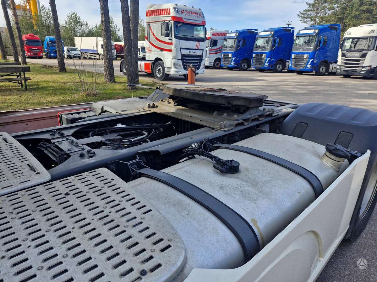 DAF XF480, 2 спальных места