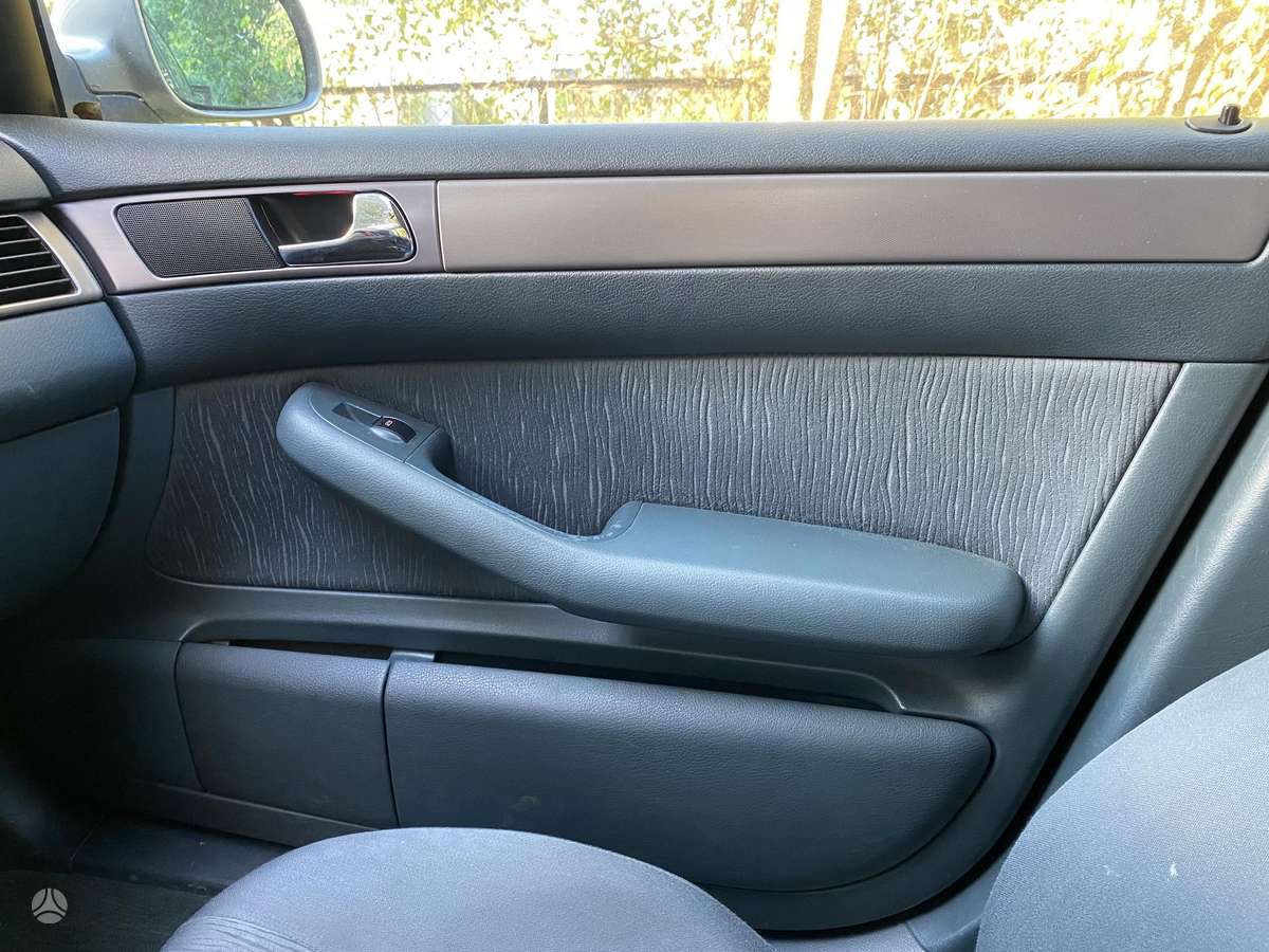 Audi A6, 1.9 l., Седан