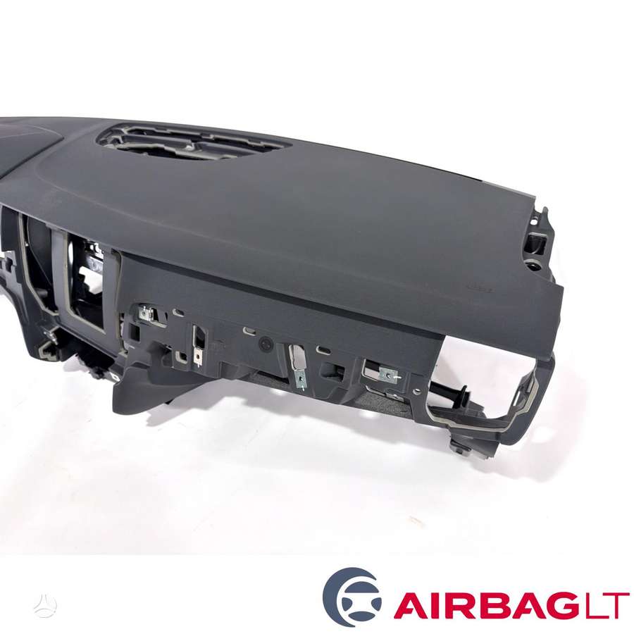 Volvo S90 panelė