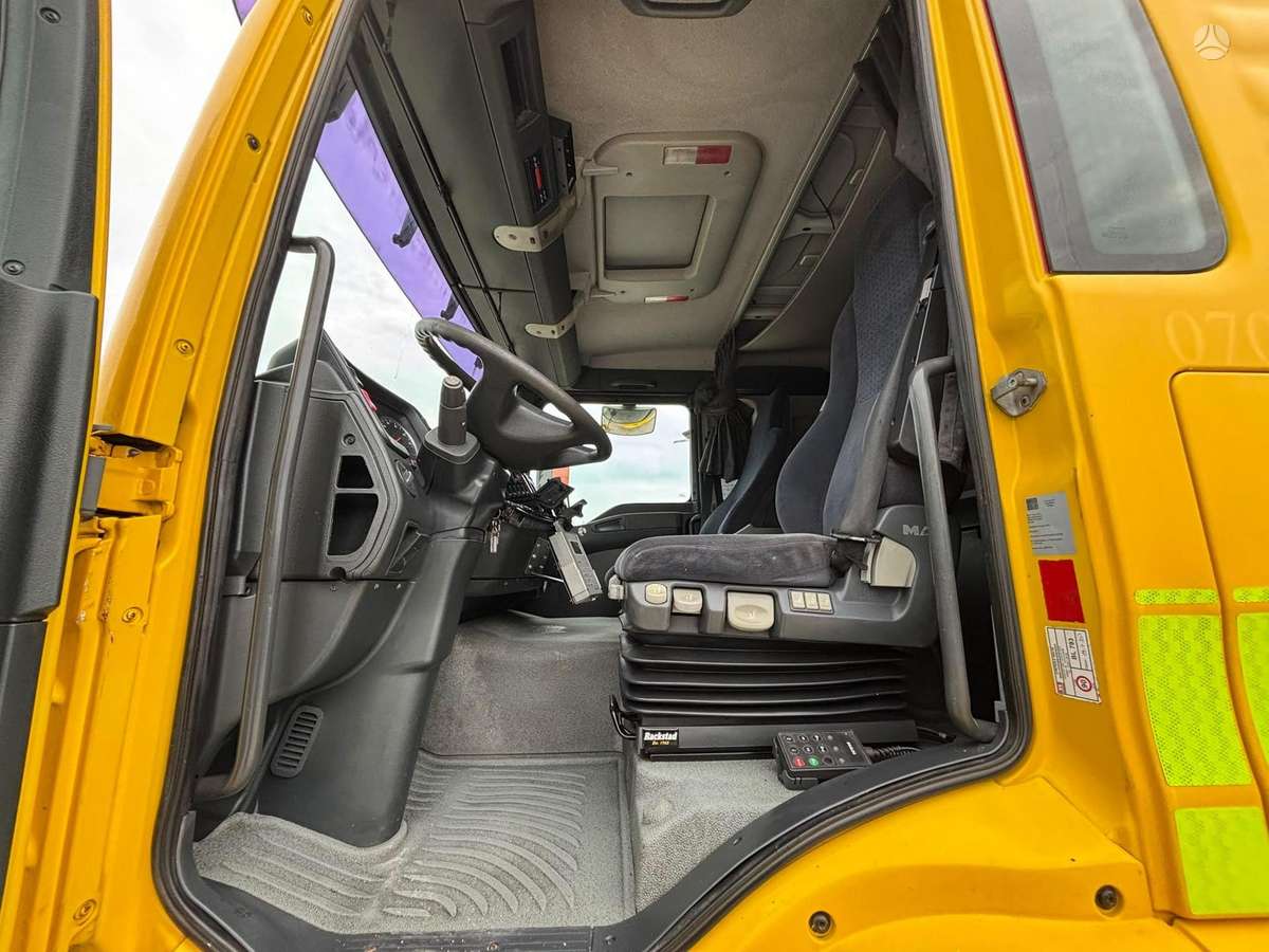 MAN TGA 18.310 4x2, шасси