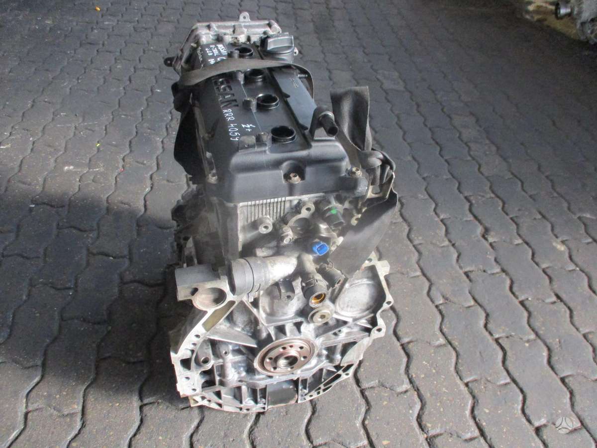 Nissan X-Trail Variklis 2 0b qr20