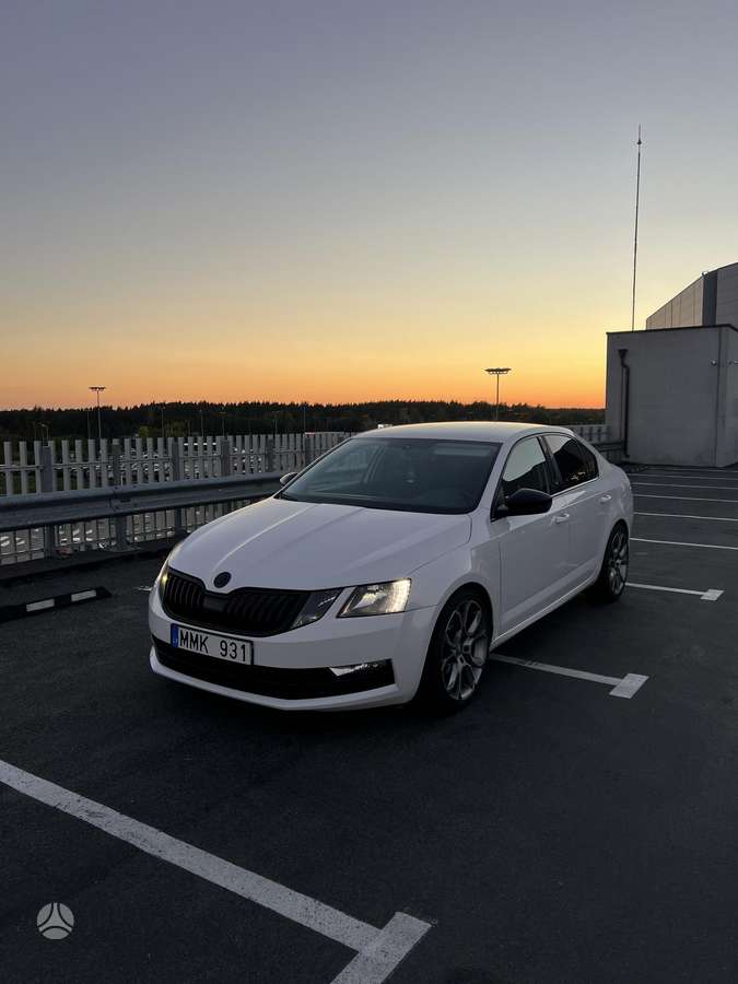 Skoda Octavia, 1.6 l., Хэтчбек