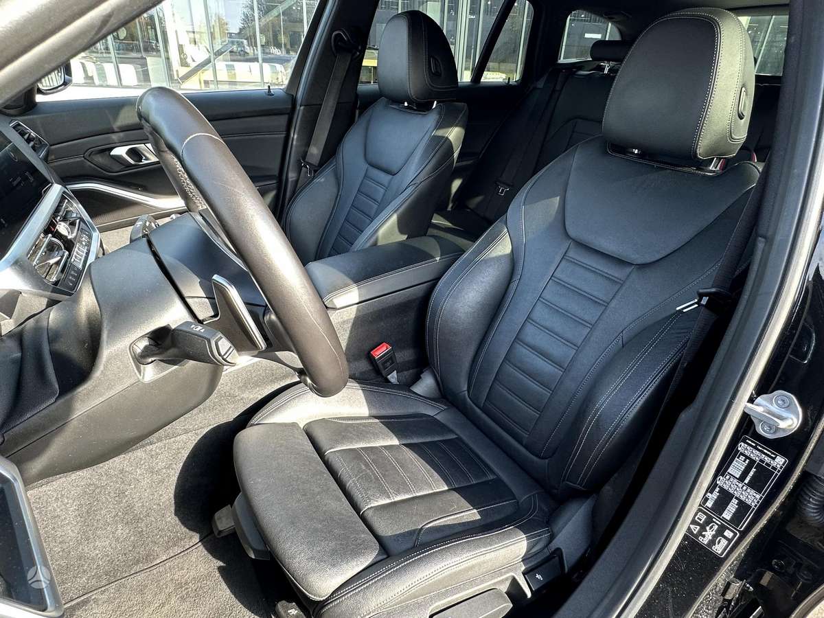 BMW 330, 3.0 l., wagon