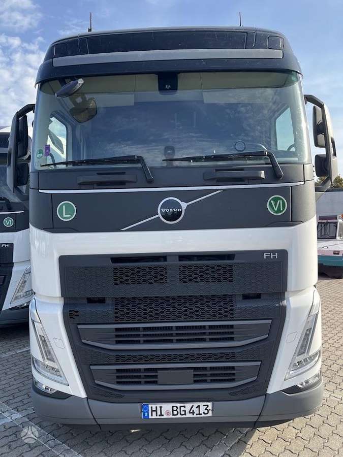 Volvo FH 500, double sleeper