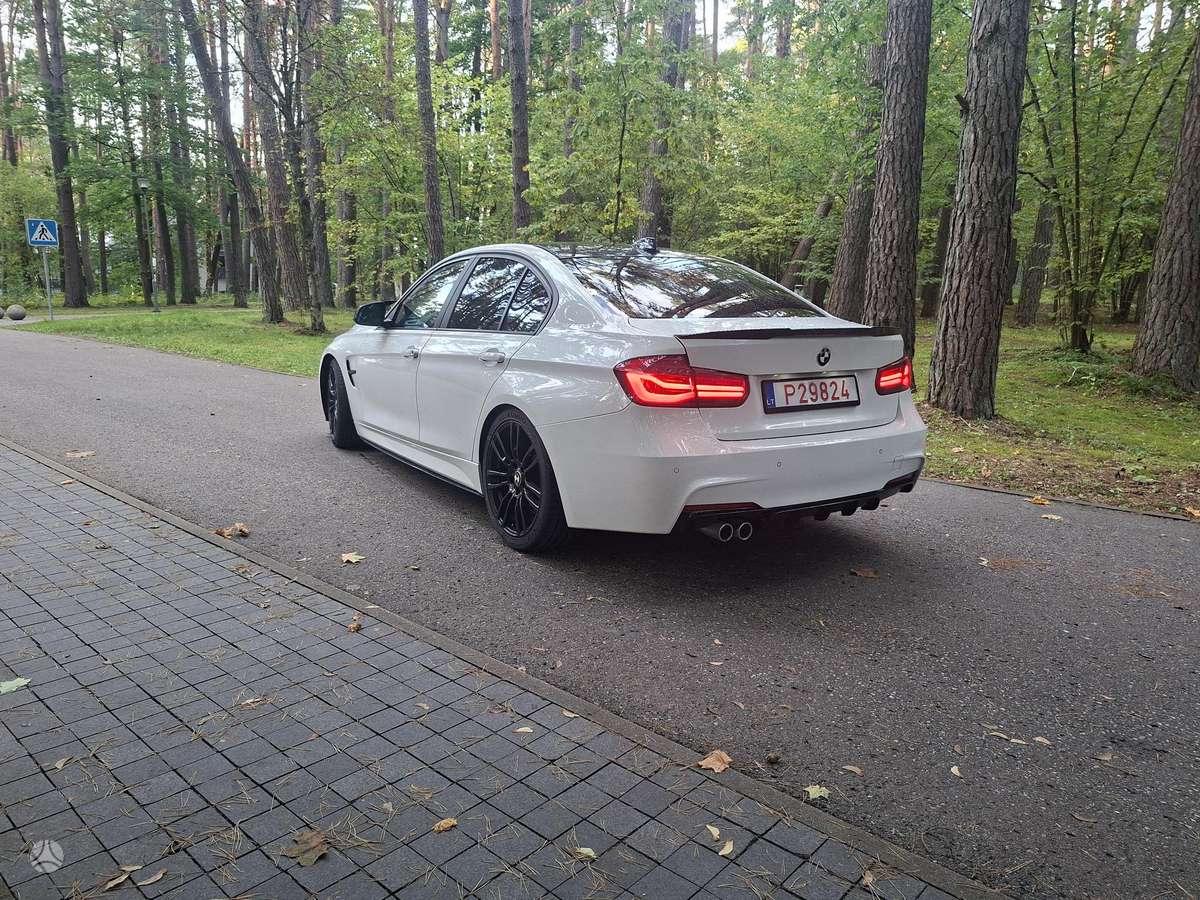 BMW 320, 2.0 l., Седан
